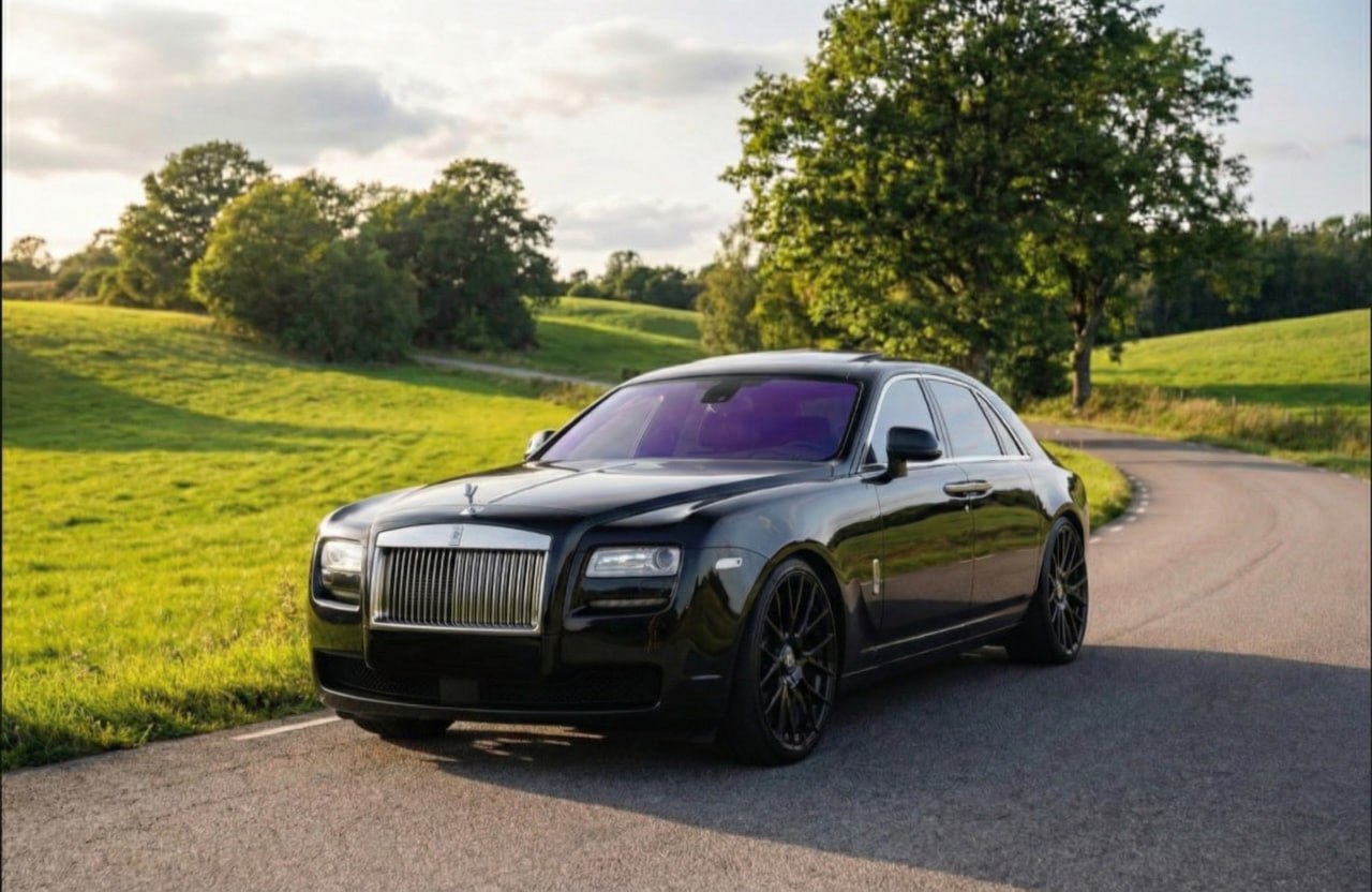 Hyra Rolls-Royce Ghost i Stockholm - Premium sportbilsuthyrning Bravira Cars